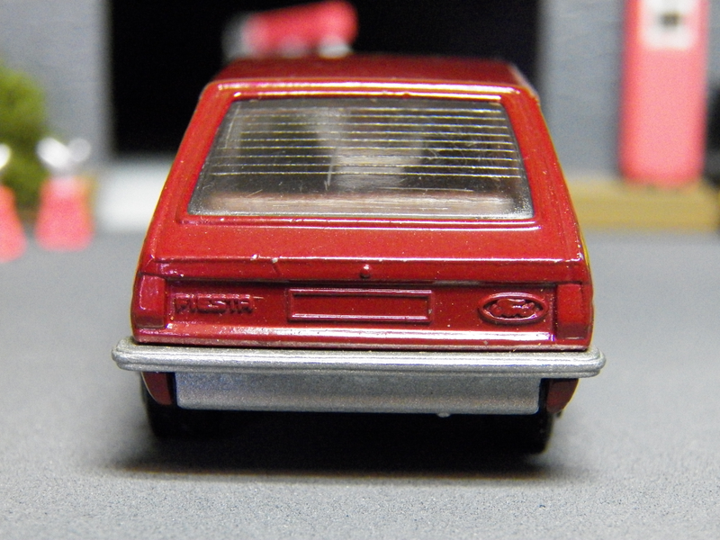 Illustration for article titled 1:64 Mira Ford Fiesta